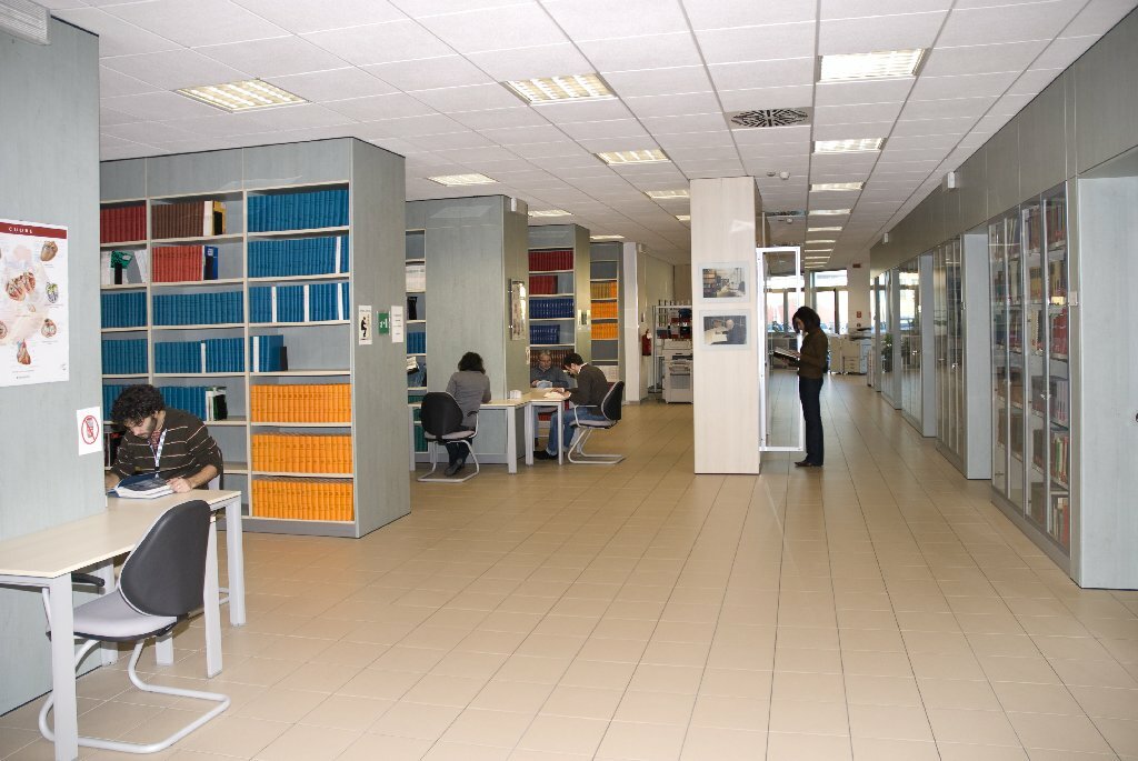 Biblioteca dell'Istituto 'Mario Negri' (Milano) Biblioteca dell'Istituto 'Mario Negri' (Milano)